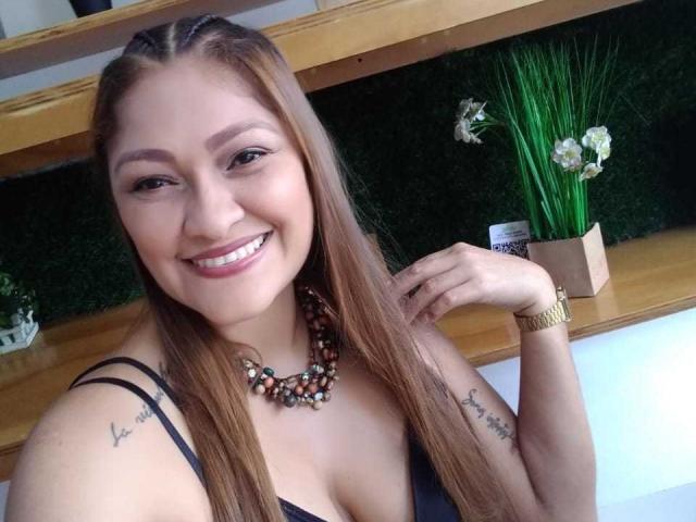 EmmaWong - Live sexe cam - 10347467
