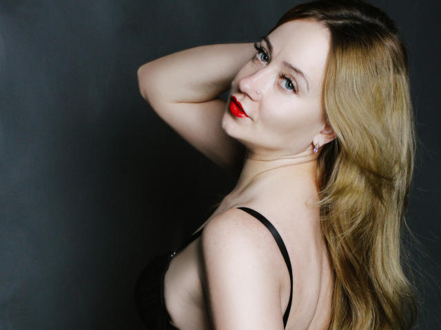 HelenLe - Sexe cam en vivo - 10366715