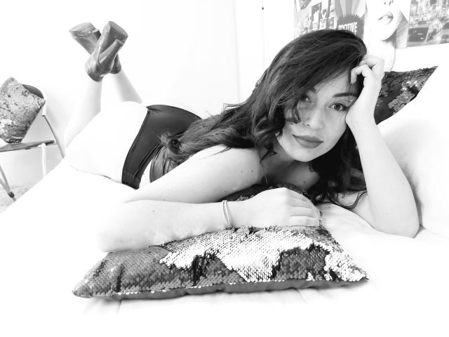 VicttoriaGomez - Live sexe cam - 10375987