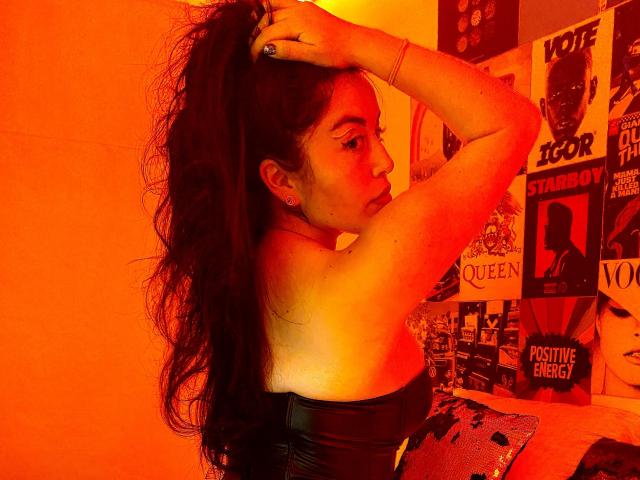 VicttoriaGomez - Live sexe cam - 10376015