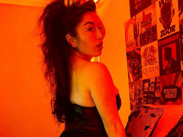 VicttoriaGomez - Live sexe cam - 10376019