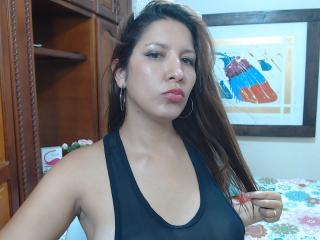 EmilyHorny - Sexe cam en vivo - 10385287