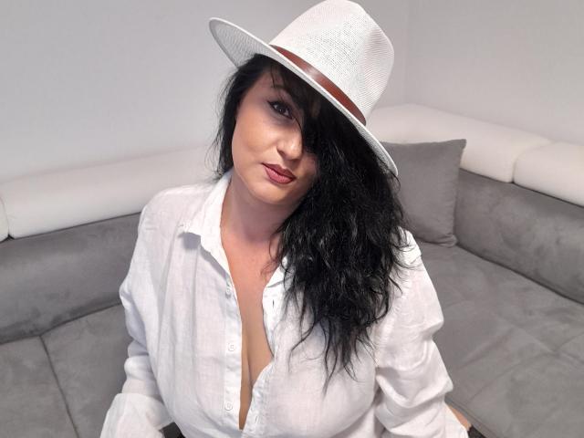 XKarinaWomanX - Sexe cam en vivo - 10385711