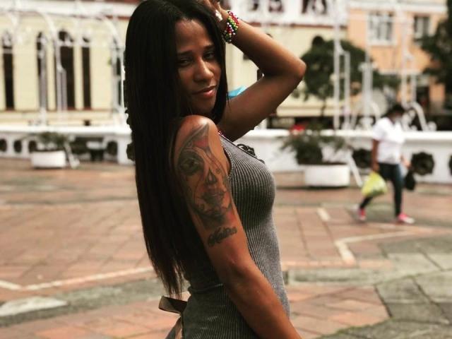 BlackGoddessx - Live sexe cam - 10387551