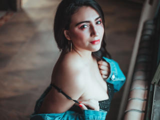 YessikaWllard - сексуальная веб-камера в реальном времени - 10388111