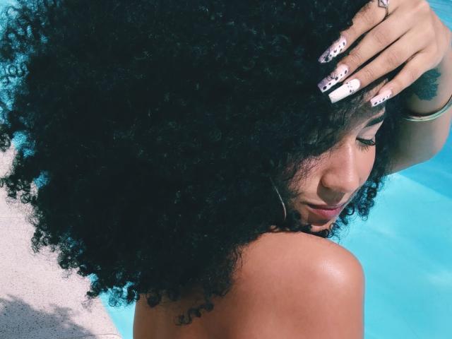 KeniaDirty - Live porn &amp; sex cam - 10389243