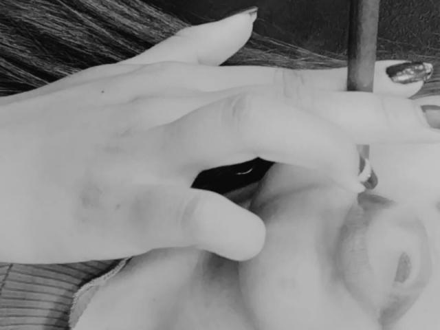 ScarlettBrown - Live sexe cam - 10392203