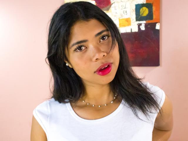 EmillyRoss - Live sexe cam - 10392487