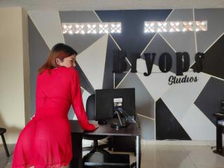 SarahJohnson69 - Sexe cam en vivo - 10399103