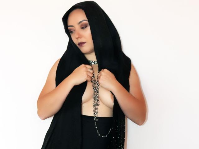 Alyah - Sexe cam en vivo - 10411651