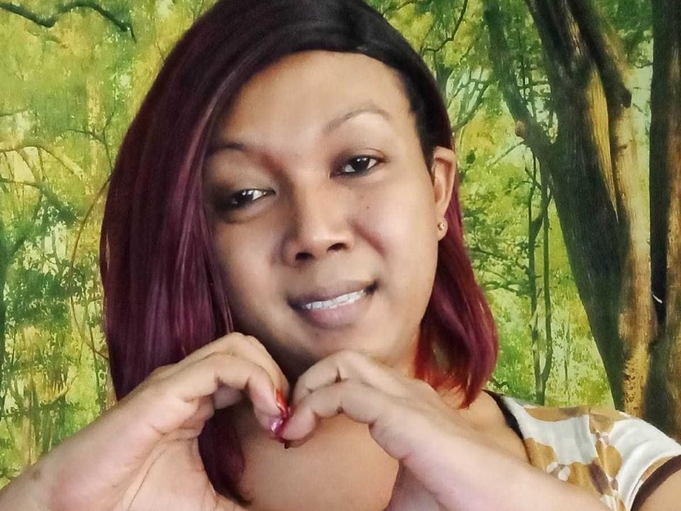 TropicalLeonie - Live porn &amp; sex cam - 10412755