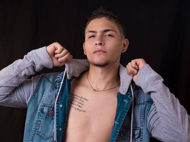 JustinGold - Live porn &amp; sex cam - 10414103