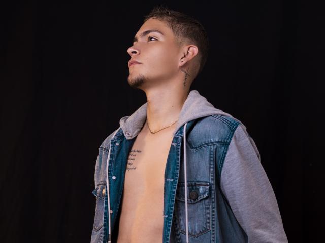 JustinGold - Sexe cam en vivo - 10414111