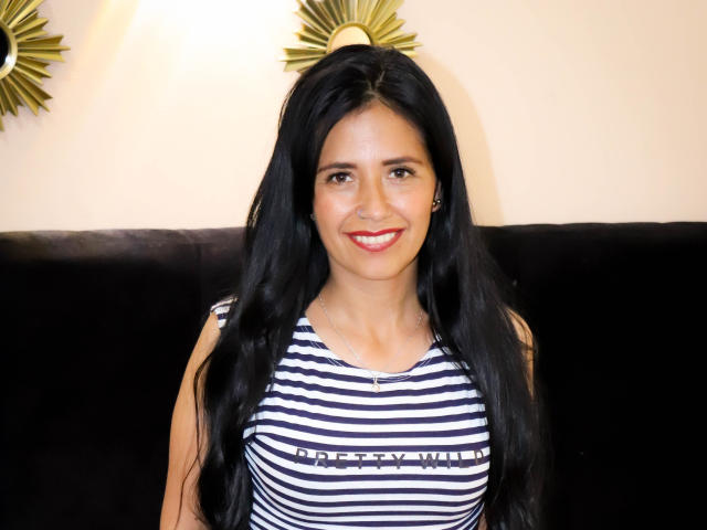 SharoonCherry - Live sexe cam - 10415223