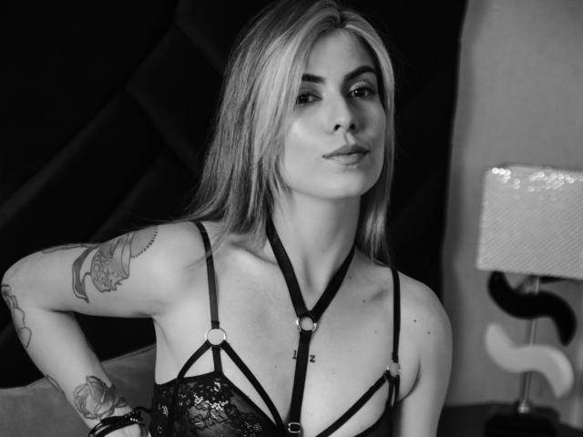 VicttoriaVega - Sexe cam en vivo - 10415467