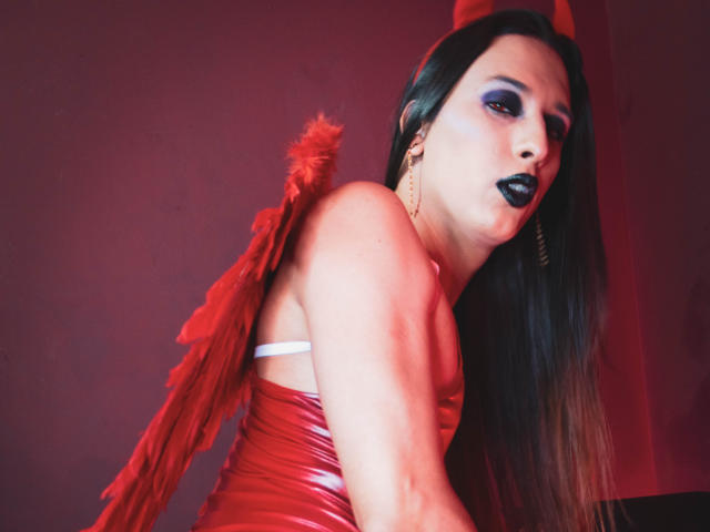 DangerousBiaX - Live porn &amp; sex cam - 10417467