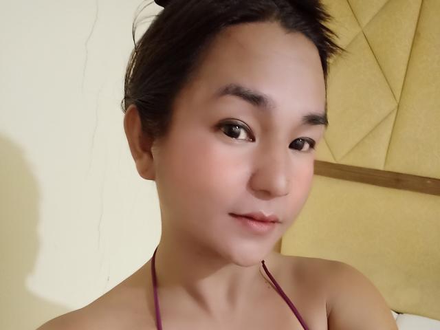 HotStephanieLover - сексуальная веб-камера в реальном времени - 10418463