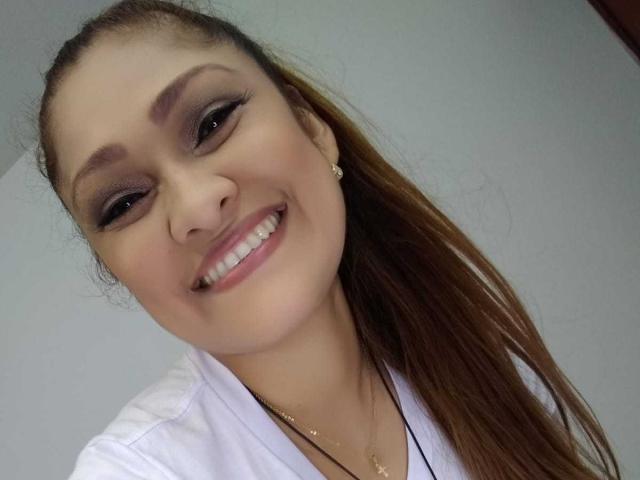 EmmaWong - Live sexe cam - 10420563