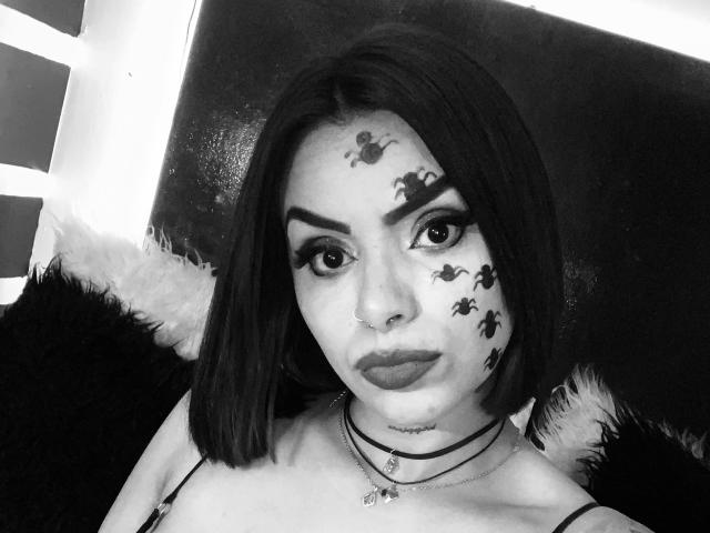 AngelFallon - Live porn &amp; sex cam - 10421687