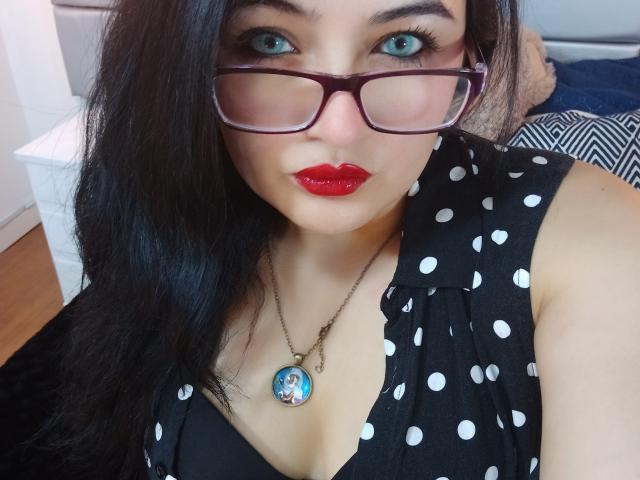 LindaSophie - Porno na żywo i seks kamera - 10423355