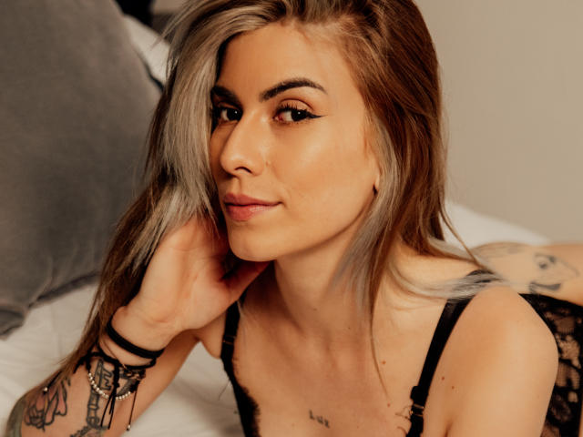 VicttoriaVega - Live sexe cam - 10427115