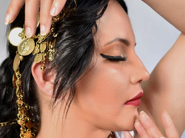 AlejaCurvy - Sexe cam en vivo - 10429375