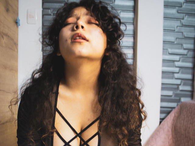 LailaSwet - Live sex cam - 10438623