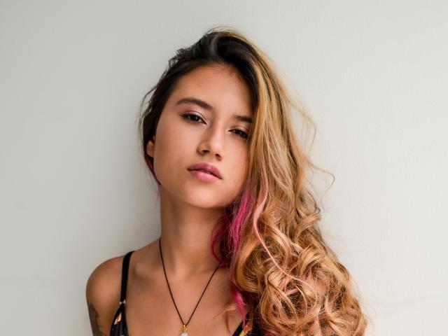 AbbyDeep - Sexe cam en vivo - 10440887