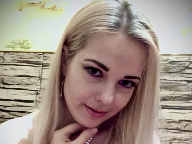 LuckyTeresa - Sexe cam en vivo - 10449615