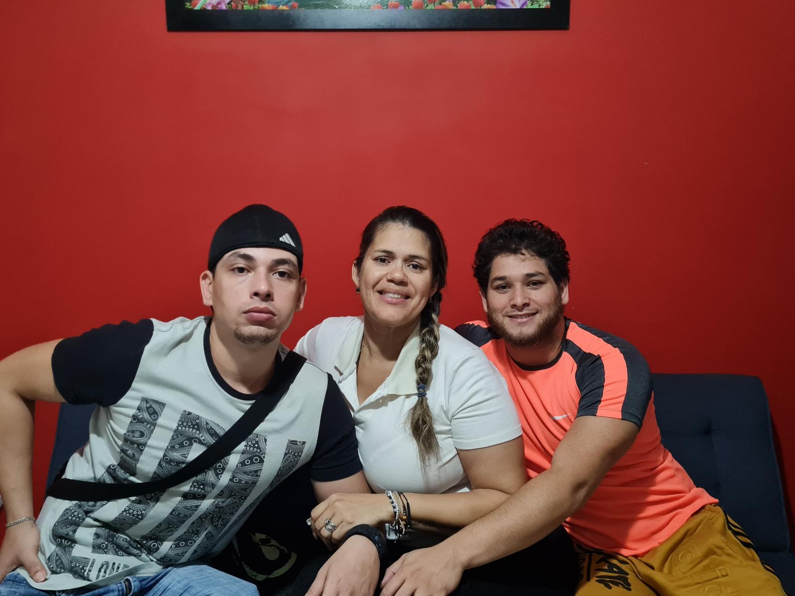 TwoAndOne - Live sexe cam - 10451175