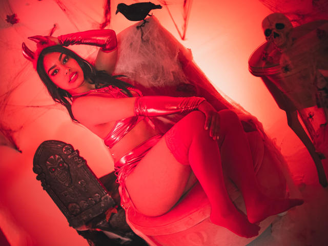 CarlaBrowm - Live porn &amp; sex cam - 10462763