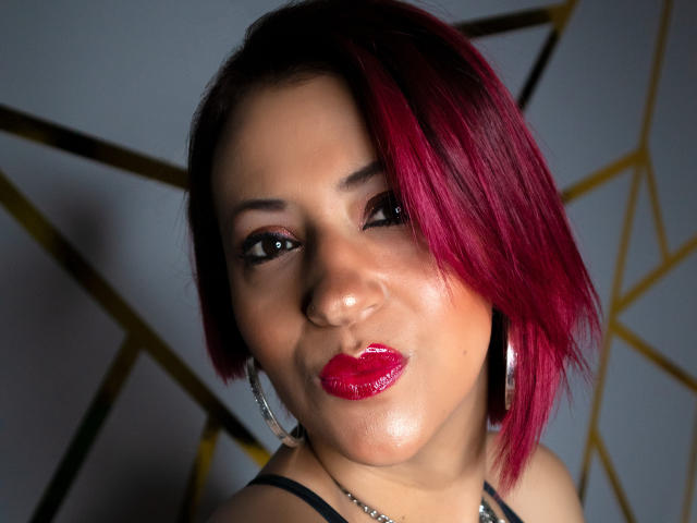 AlyssaSummers - Live sex cam - 10468495