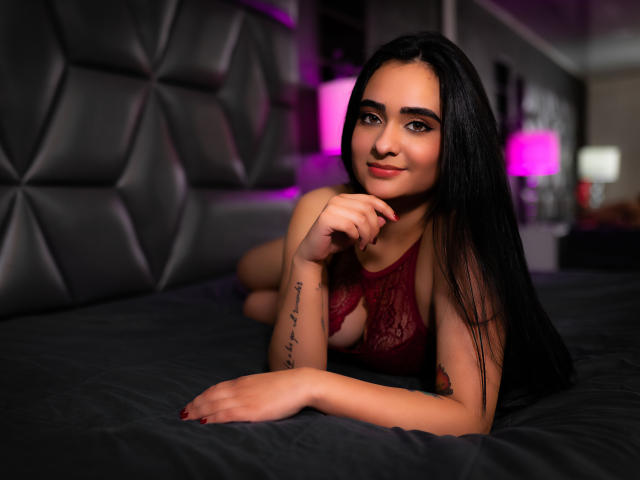 AbbyGolden - Live Sex Cam - 10469083