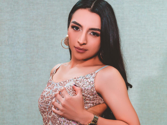 SaraSitone - Live porn &amp; sex cam - 10484407