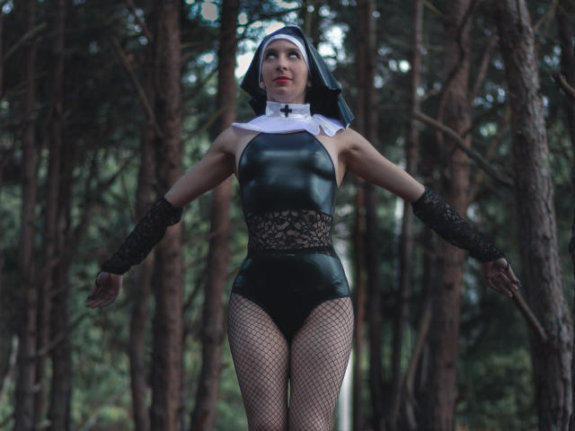 AlannaClark - Live Sex Cam - 10491587