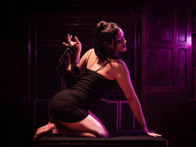 AprilRouse - Sexe cam en vivo - 10502035