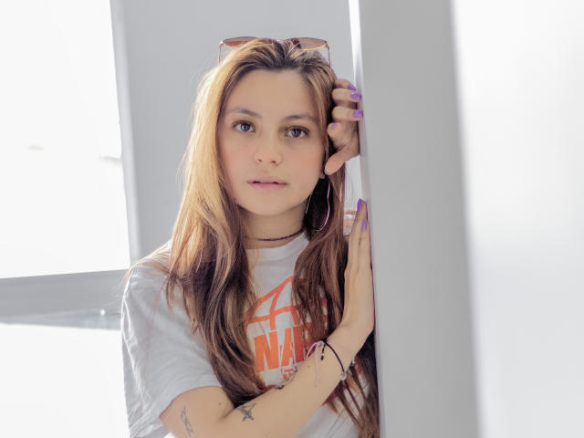 WendyTaylor - Live Sex Cam - 10504691