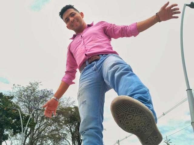 MiguelCook - Live sex cam - 10506323