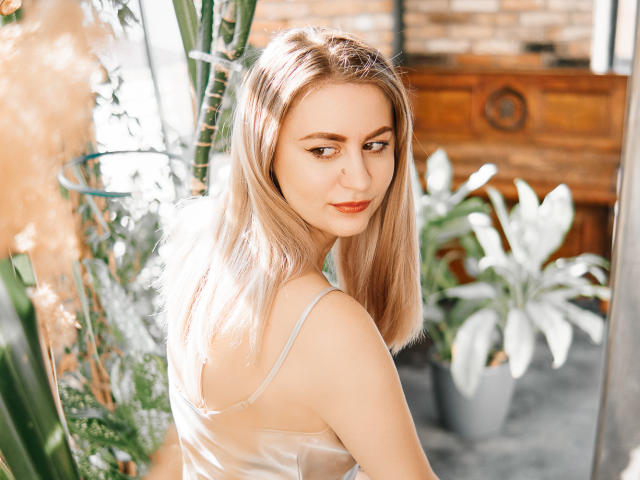 MagicFirefly - Live Sex Cam - 10508171