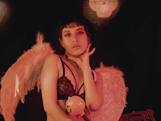 EmmaConnors - Live sex cam - 10516067