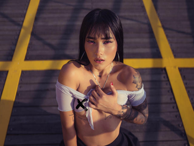 SophiaNakamura - Live sex cam - 10517255