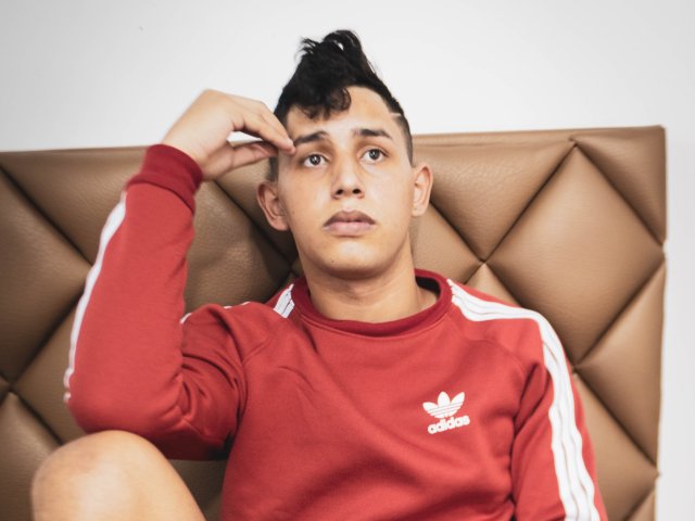 ZackWinterXX - Live porn &amp; sex cam - 10517615