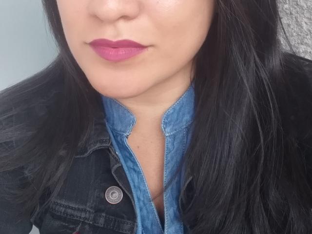 LucianaDiazX - Sexe cam en vivo - 10521523