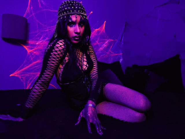 DirtySexyDonatella - Live sexe cam - 10524491