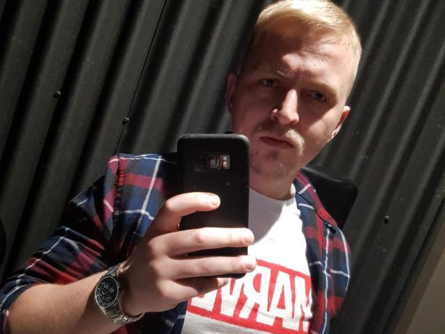 GeorgeWinter - Live sex cam - 10528619