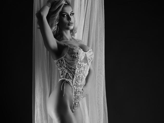 Lellie - 라이브 포르노 &amp; 섹스 캠 - 10530071