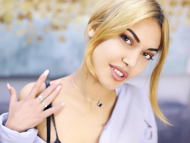 MiaCandySt - Sexe cam en vivo - 10542559