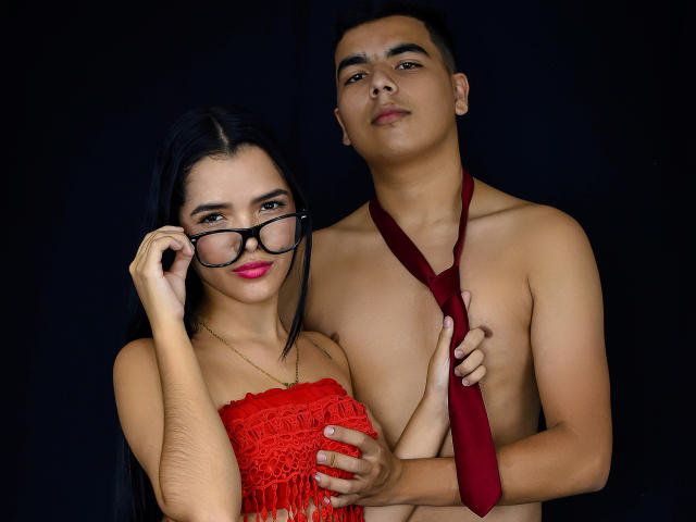 CoupleVenus69 - Sexe cam en vivo - 10545059