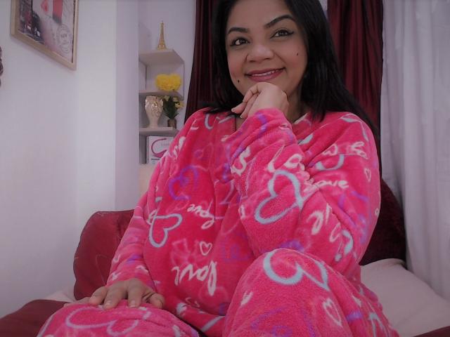 BrigitteRouge - Camera khiêu dâm &amp; quyến rũ trực tiếp - 10559143