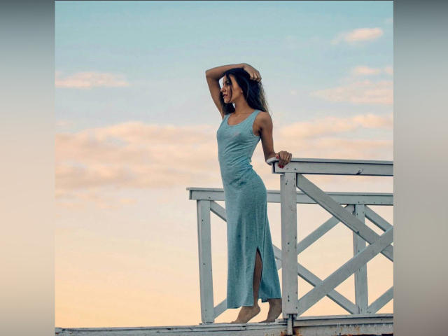 ElizaCherryx - Live Sex Cam - 10563651